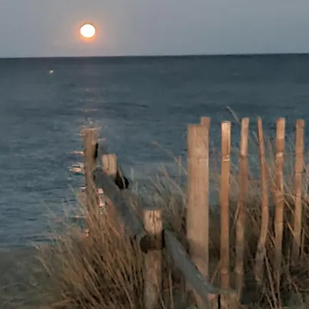 Plage: Atypique Bord De Mediterranee Tatil Evi