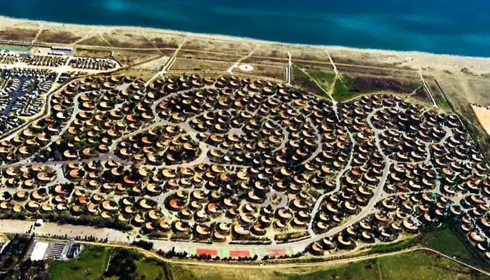 Atypique Bord De Mediterranee Label Architecture Contemporaine Remarquable * トレイユ